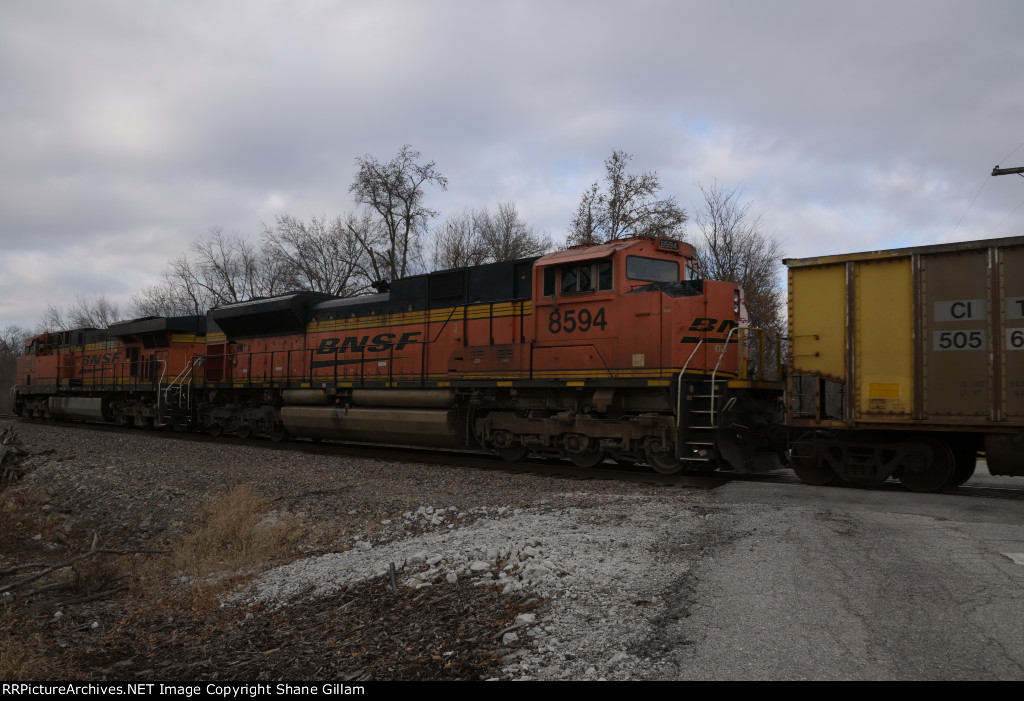 BNSF 8594 Roster shot